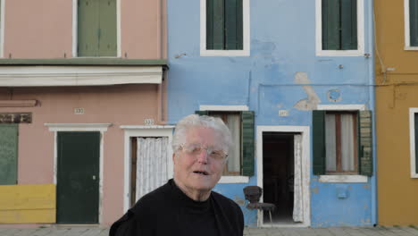 Senior-Italian-woman-in-the-street-of-Burano