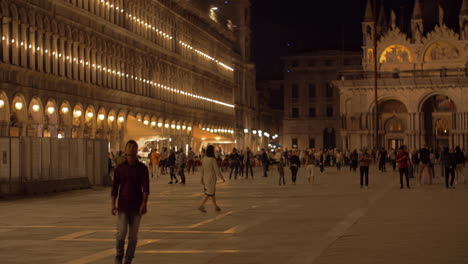 Lively-San-Marco-Square-in-night-Venice-Italy