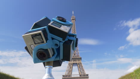 Aufnahme-Eines-360-VR-Videos-Mit-Dem-Eiffelturm-In-Paris,-Frankreich