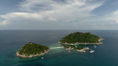 4K-Luftaufnahmen-Einer-Tropischen-Insel