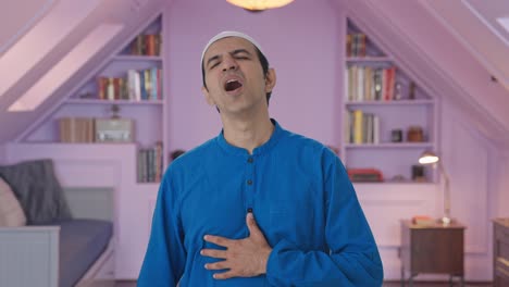 Kranker-Muslimischer-Mann,-Der-Einen-Asthmaanfall-Hat