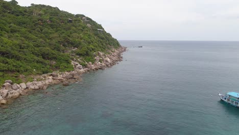 Koh-Tao-Küste-–-Atemberaubende-Schönheit