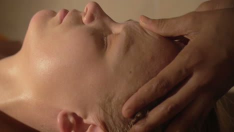 Face-Massage