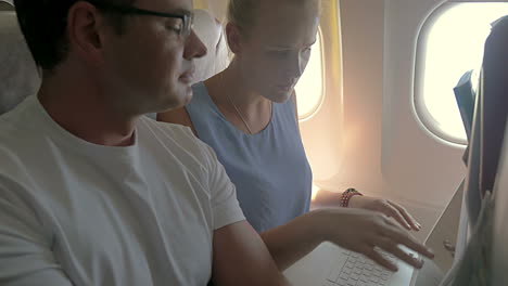 Business-People-Working-during-the-Flight