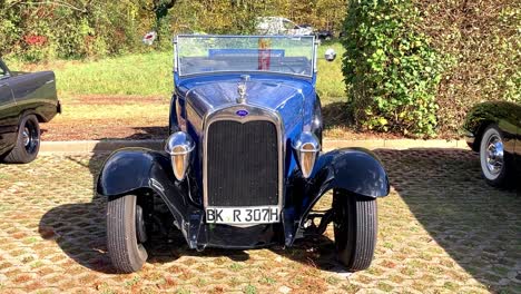 Blue-vintage-car-on-vintage-car-meeting-at-Hofmeister-in-Bietigheim,-South-of-Germany