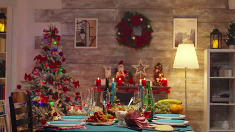 Gourmet-food-for-christmas-celebration-on-the-table