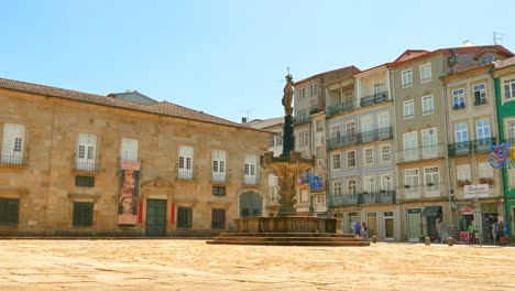 Entrance-square-to-the-University-of-Minho-in-Braga-historic-district,-Portugal