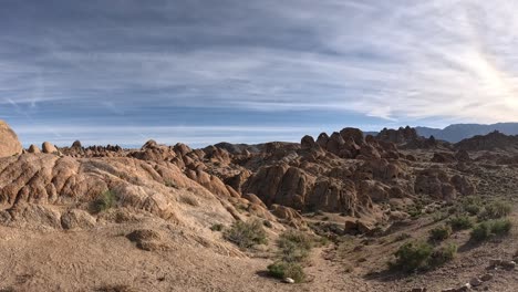 Panoramic-view-of-the-unique-geological-features-of-California's-Alabama-Hills