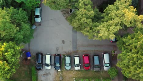 Car-looking-for-parking-space