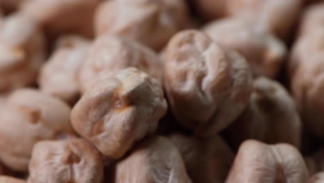 Close-up-chickpeas.-Organic-and-healthy-food