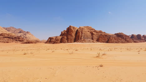 Observing-rock-formations-of-Wadi-Rum-desert,-Jordan