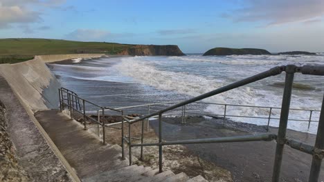 Timelapse-Coast-Ireland-storm-waves-tides-in-winter-Annestown-Copper-Coast-Ireland-in-Winter-November