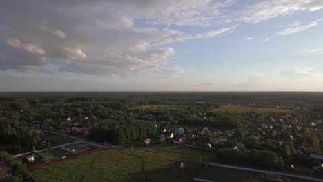 Russische-Landschaft-Im-Sommer-Luftbild