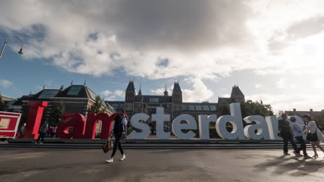 Timelapse-De-Visitantes-En-Amsterdam-Lema-Países-Bajos