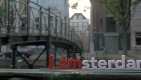 Ich-Amsterdam-Und-Makelaarsbruggetje-Fußgängerbrücke
