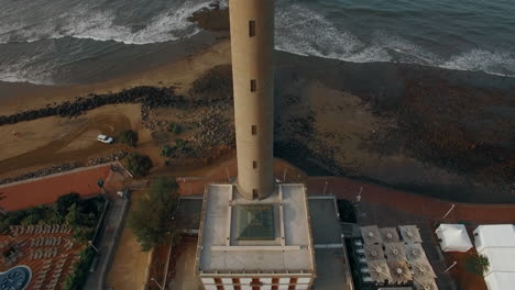 Maspalomas-Lighthouse-against-ocean-background-aerial