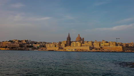 Sea-view-of-the-old-town-of-Valletta-in-Malta,-Timelapse