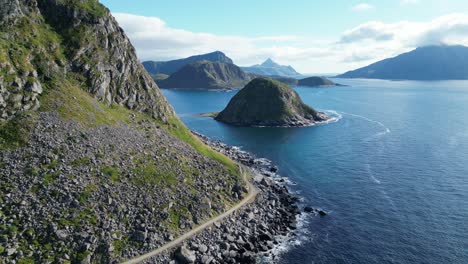 Lofoten-Islands-Scenic-Coast-and-Hiking-Trail-in-Norway,-Scandinavia---Aerial-Circling