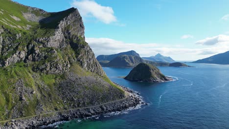 Lofoten-Islands-Scenic-Coast-and-Hiking-Trail-in-Norway,-Scandinavia---Aerial