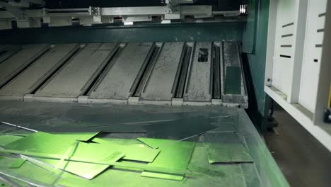 Steel-Cutting-Press-Machine-in-a-Factory