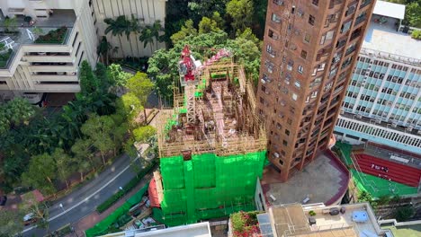 Construcción-De-Edificios-De-Gran-Altura-Con-Andamios-De-Bambú-En-Hong-Kong,-China