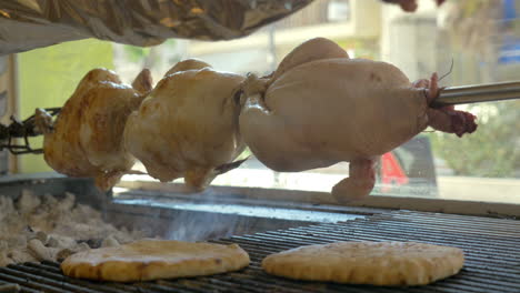 Roasted-chicken-and-pita-on-grill