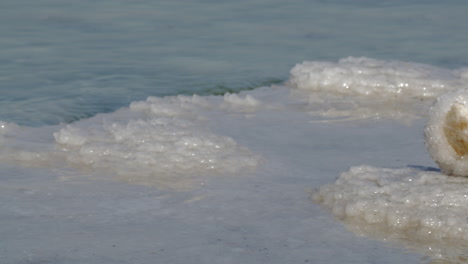 Salt-formations-in-clear-water-of-Dead-Sea