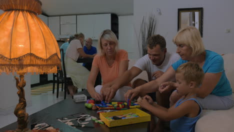Family-leisure-with-playing-toys-together