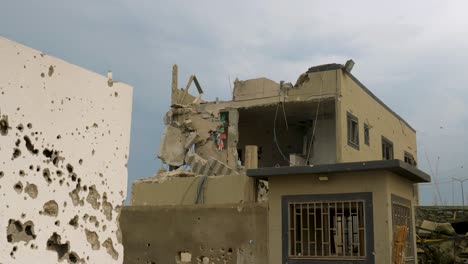 Casas-Destruidas-Por-Ataques-Israelíes-En-Un-Barrio-Civil-De-Gaza.