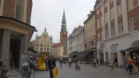 Blick-Auf-Die-Fußgängerzone-Stroget-In-Kopenhagen