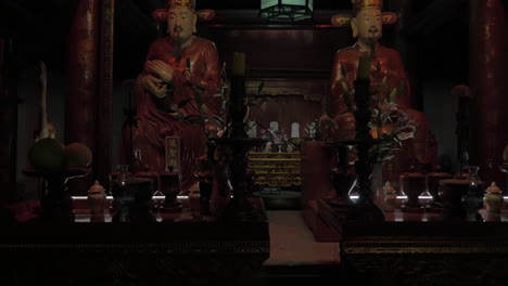Inside-the-Temple-of-Confucius-in-Hanoi-Vietnam