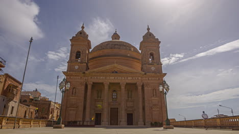 Iglesia-Parroquial-De-La-Asunción-De-La-Santísima-Virgen-María-Al-Cielo-En-Mġarr,-Malta.