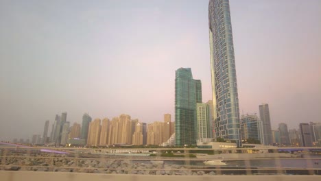 Address-Beach-Resort-Hotel-And-Jumeirah-Beach-Residence-In-Dubai,-United-Arab-Emirates