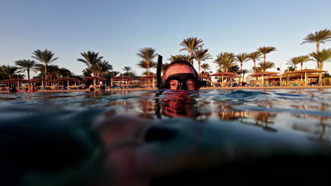 Schnorcheln-In-Einem-Resort-Am-Roten-Meer,-Ägypten