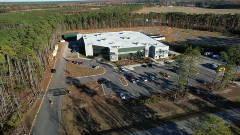 Drohnenschuss-Mr.-Beast-Hauptquartier-In-Greenville,-North-Carolina