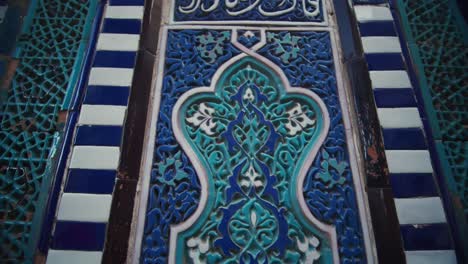 Samarkand-Stadt-Shahi-Zinda-Mausoleen-Islamische-Architektur-Keramikmosaiken-28-Von-51