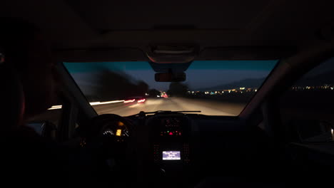 Timelapse-De-Conducción-En-Carretera-Nocturna