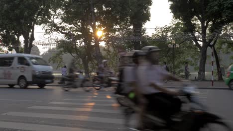 Transport-In-Hanoi,-Vietnam