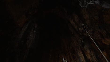 Innenansicht-Der-Batu-Höhlen