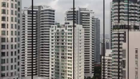 High-Rise-Apartments-And-Condominiums-In-Novena,-Singapore