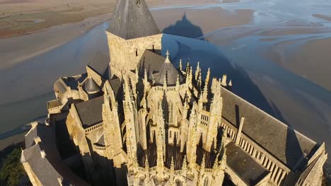 Gothic-spires-and-bell-tower-of-Mont-Saint-Michel-abbey,-Normandy-in-France
