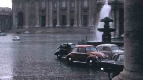 Classic-Cars-Parked-next-to-Fontana-di-Maderno-in-Piazza-San-Pietro-in-Rome