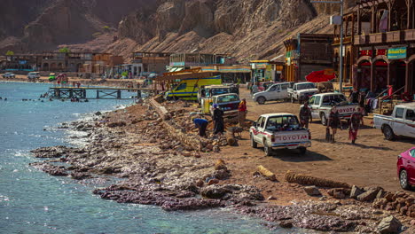 Blue-Hole-Ist-Ein-Berühmter-Tauchplatz-Im-Roten-Meer-Auf-Dem-ägyptischen-Sinai