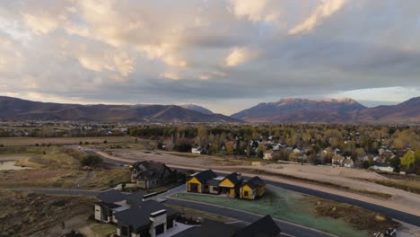 Custom-designed-villa-in-Red-Ledges-Heber,-Utah---aerial-parallax