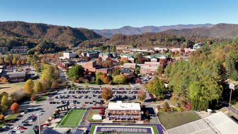 Luftaufnahme-Des-Campus-Der-Western-Carolina-University