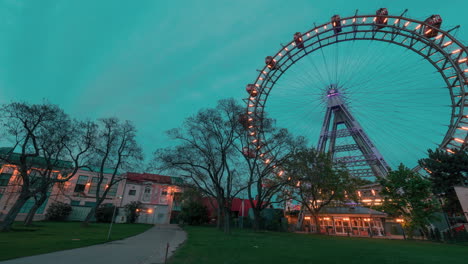 Timelapse-of-Vienna-Giant-Ferris-Wheel-Austria