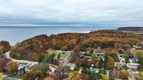 A-famed-neighborhood-in-Muskegon-during-peak-Fall-colors