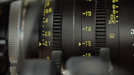 One-motor-moving-focus-on-a-cinema-lens-with-yellow-markings