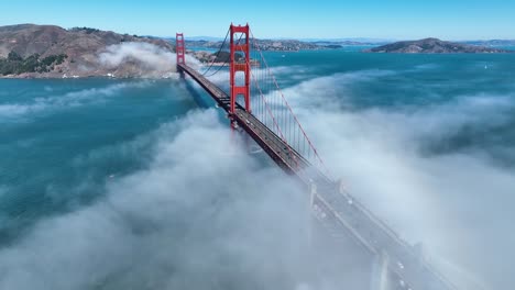Golden-Gate-Bridge-Fog-At-San-Francisco-In-California-United-States