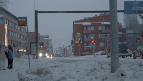 Vista-De-Rovaniemi-En-Las-Noches-De-Invierno-Finlandia